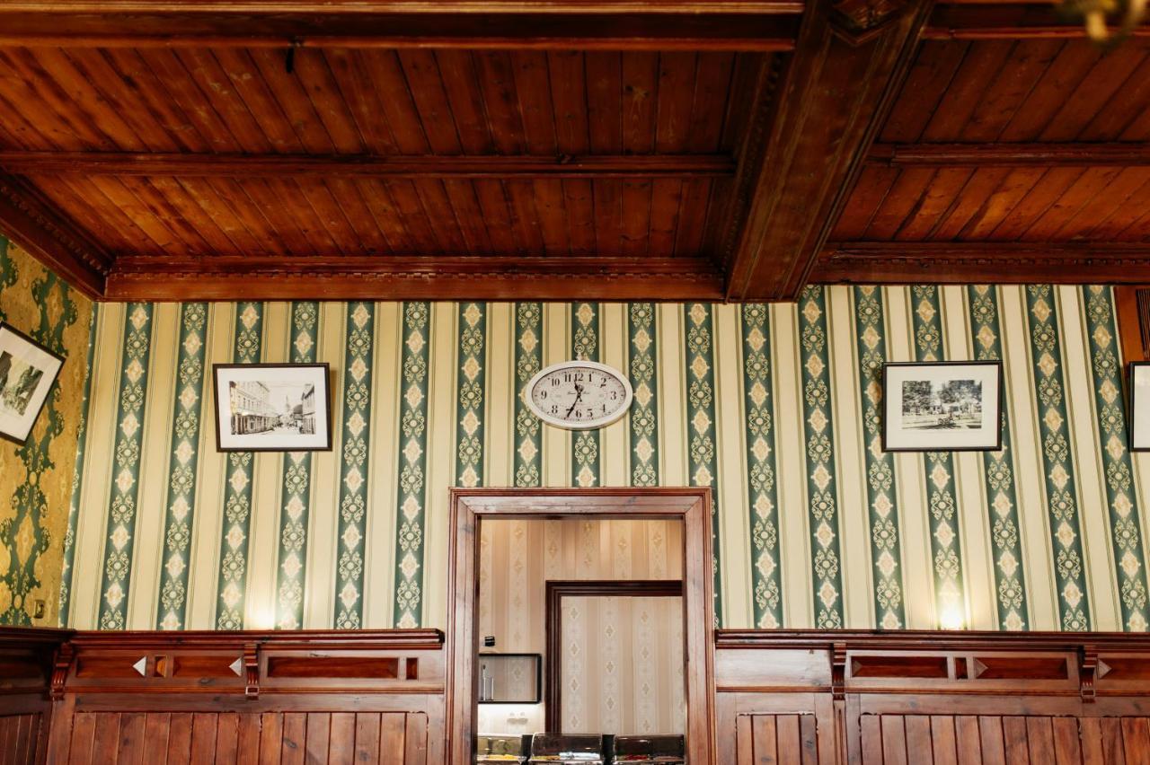 Hotel & Restaurant "Deutscher Kaiser" Перлеберг Екстериор снимка