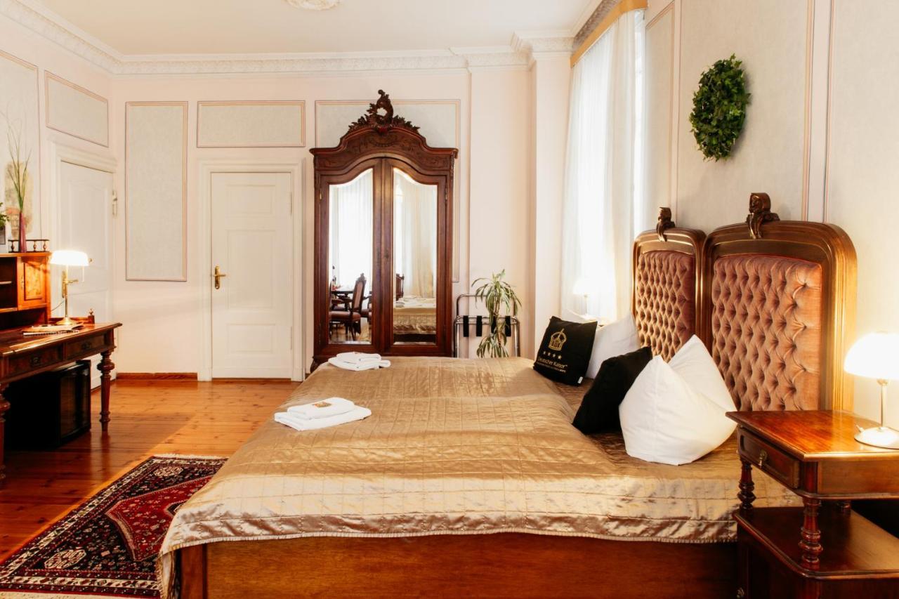 Hotel & Restaurant "Deutscher Kaiser" Перлеберг Екстериор снимка